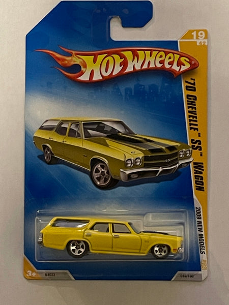 HOTWHEELS ‘70 CHEVELLE SS WAGON YELLOW